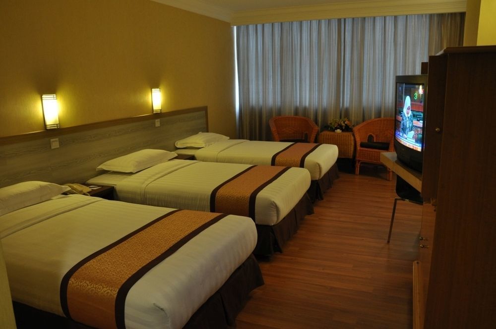 Td Plaza Hotel Kota Kinabalu Ngoại thất bức ảnh