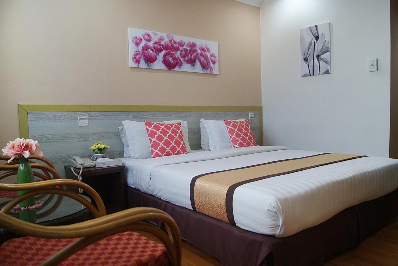 Td Plaza Hotel Kota Kinabalu Ngoại thất bức ảnh