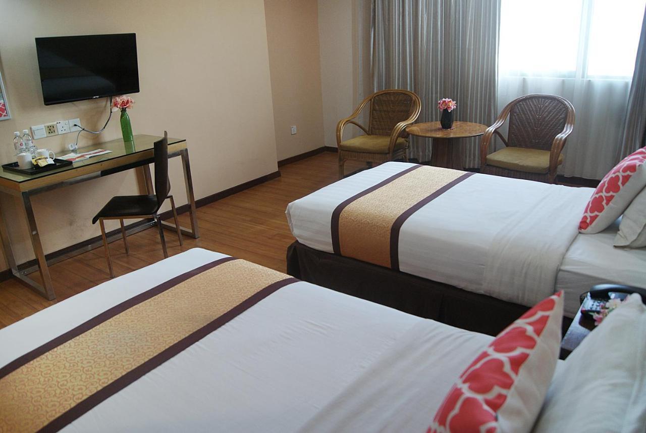 Td Plaza Hotel Kota Kinabalu Ngoại thất bức ảnh