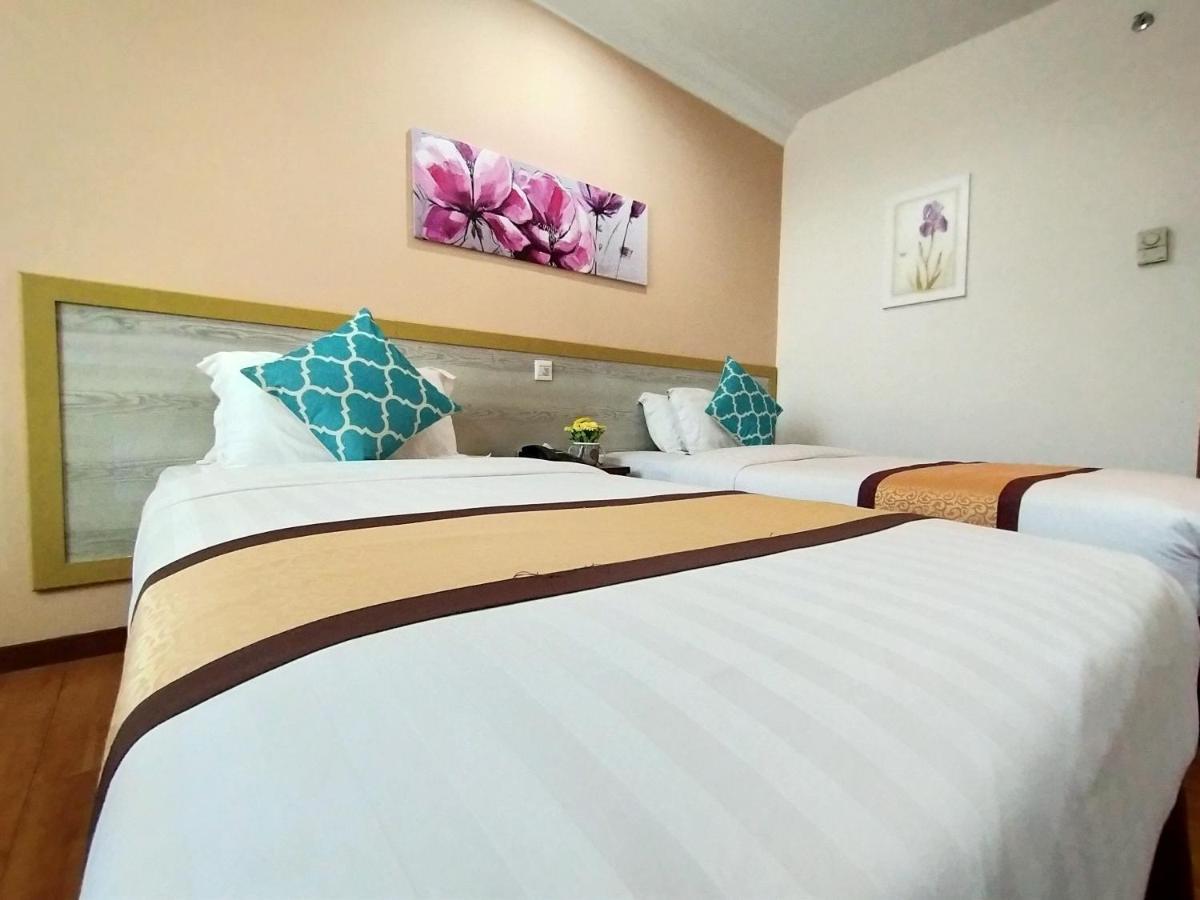 Td Plaza Hotel Kota Kinabalu Ngoại thất bức ảnh